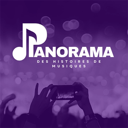 Le fond est un dégradé violet, le foncé vers le haut, le clair vers le bas. Des bulles lumineuses violettes s'envolent vers le haut. En bas, des silhouettes de mains tendues vers le ciel. Une paire de main centrées tient un téléphone qui filme la scène. Légèrement décalé du centre de l'image, un poil vers le haut, le titre de l'émission "Panorama", dont le P forme comme une note de musique. Juste en dessous, le sous-titre "des histoires de musiques".