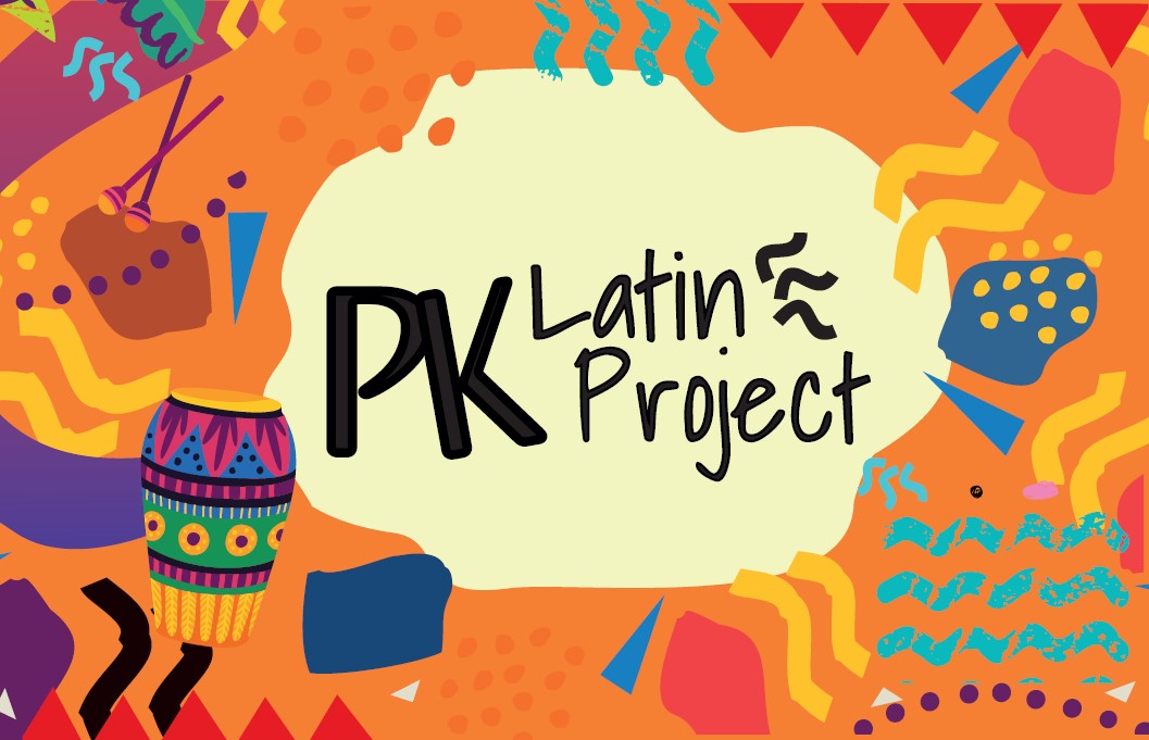 Logo du groupe PK Latin Project. L'image est très peu ordonnée : sur un fond orange vif, divers objets et symboles colorés s'entremêlent ( tambour, baguettes de musique, guirlandes, vagues, pois colorés, tâches de peinture...). Au centre, un grand nuage clair dans lequel se trouve le nom du groupe, "PK " en gros puis, dans une police faussement manuscrite mais détachée, "Latin Project", suivi de trois vaguelettes.